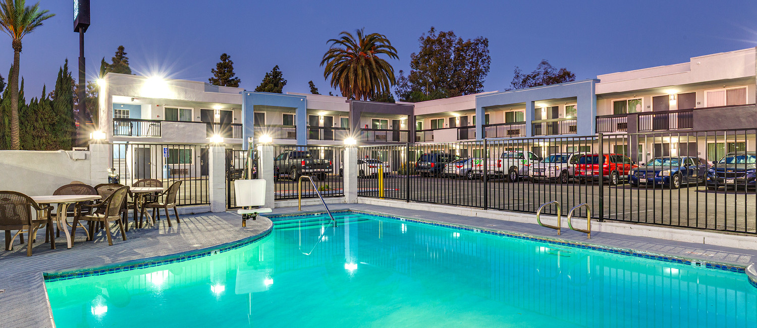 MAKE YOURSELF AT HOME AT OUR ONTARIO, CA HOTEL