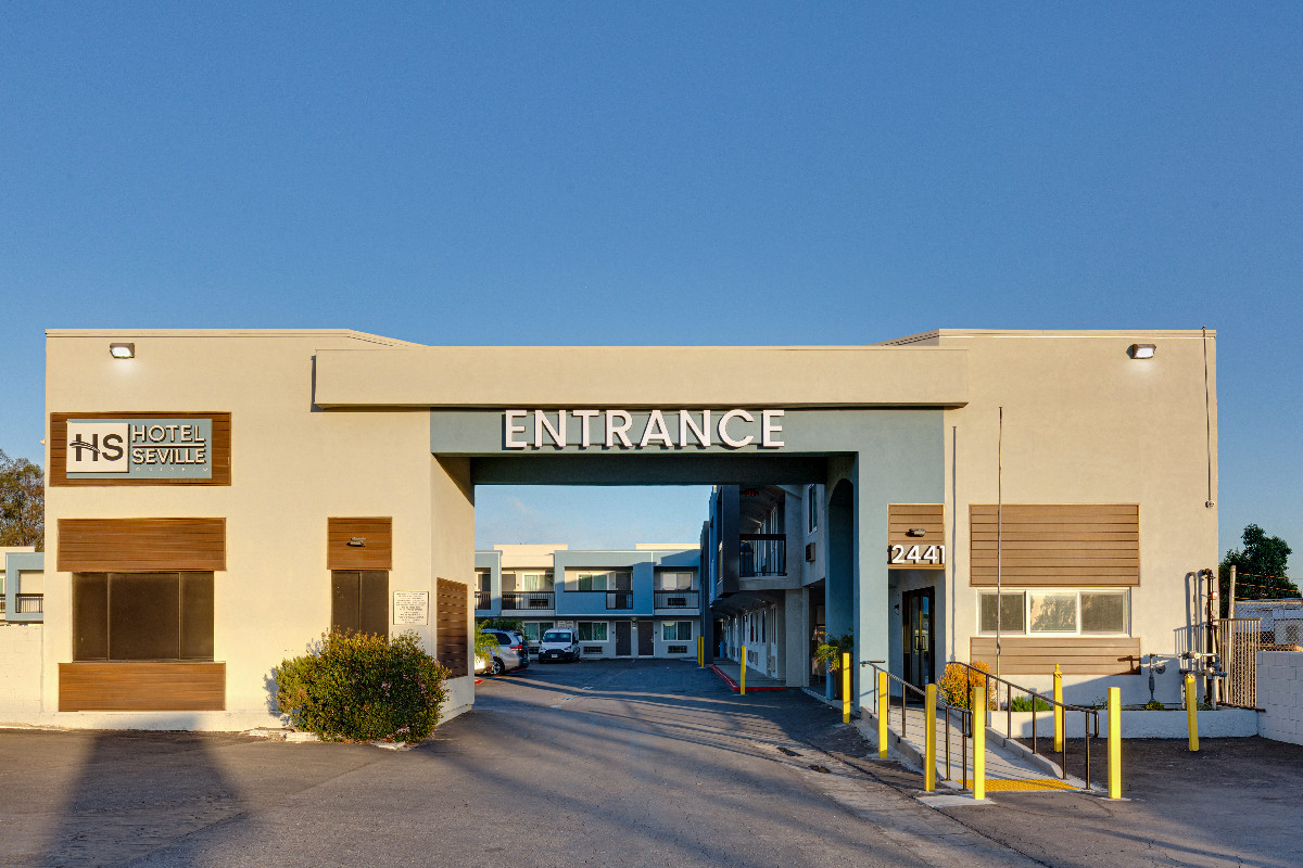 Hotel Seville Entry