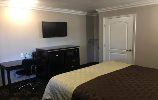 Accessible King Room